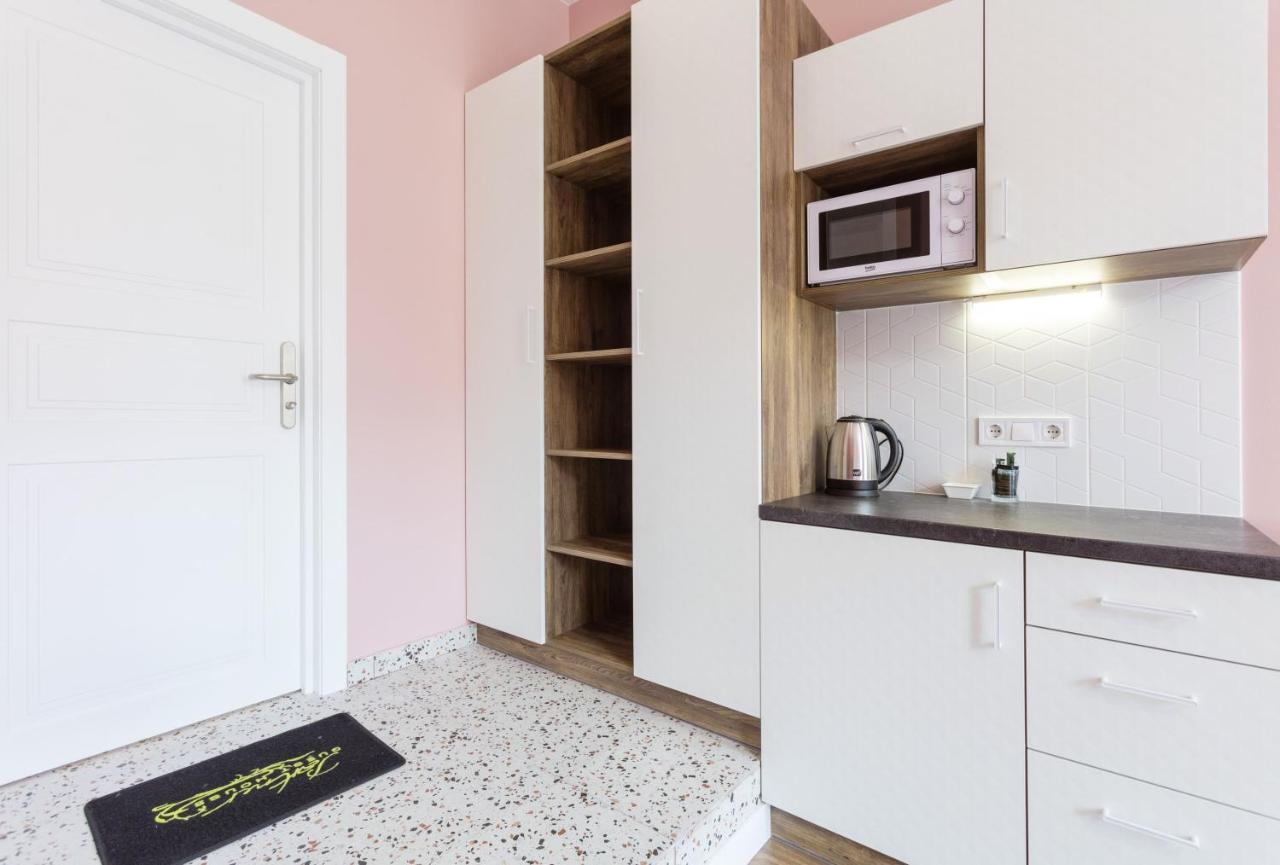 Partner Guest House Velyka Vasylkivska เคียฟ ภายนอก รูปภาพ