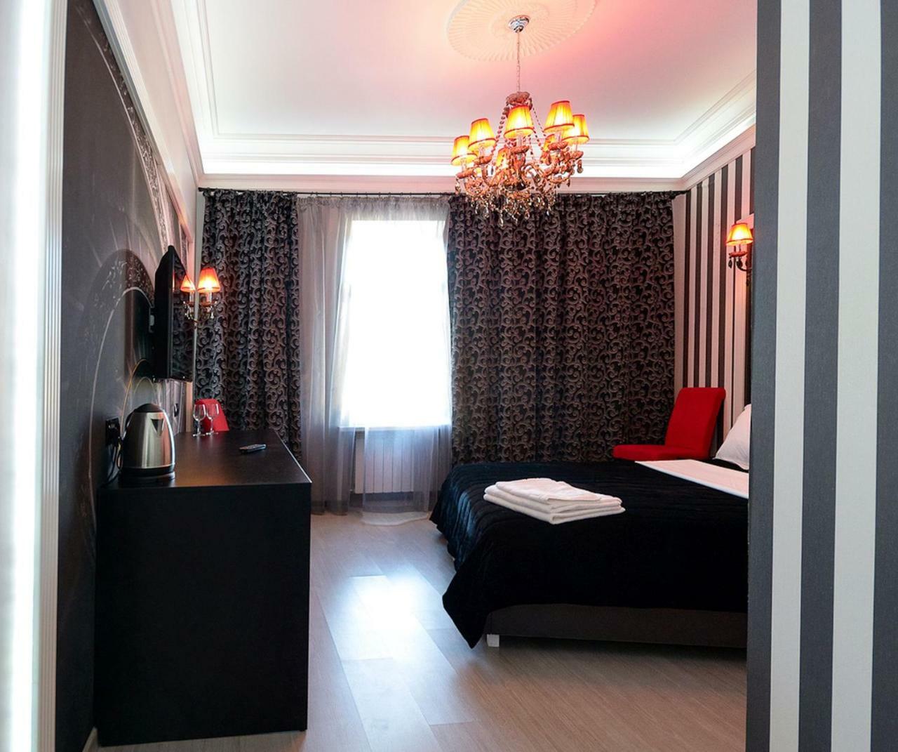 Partner Guest House Velyka Vasylkivska เคียฟ ภายนอก รูปภาพ